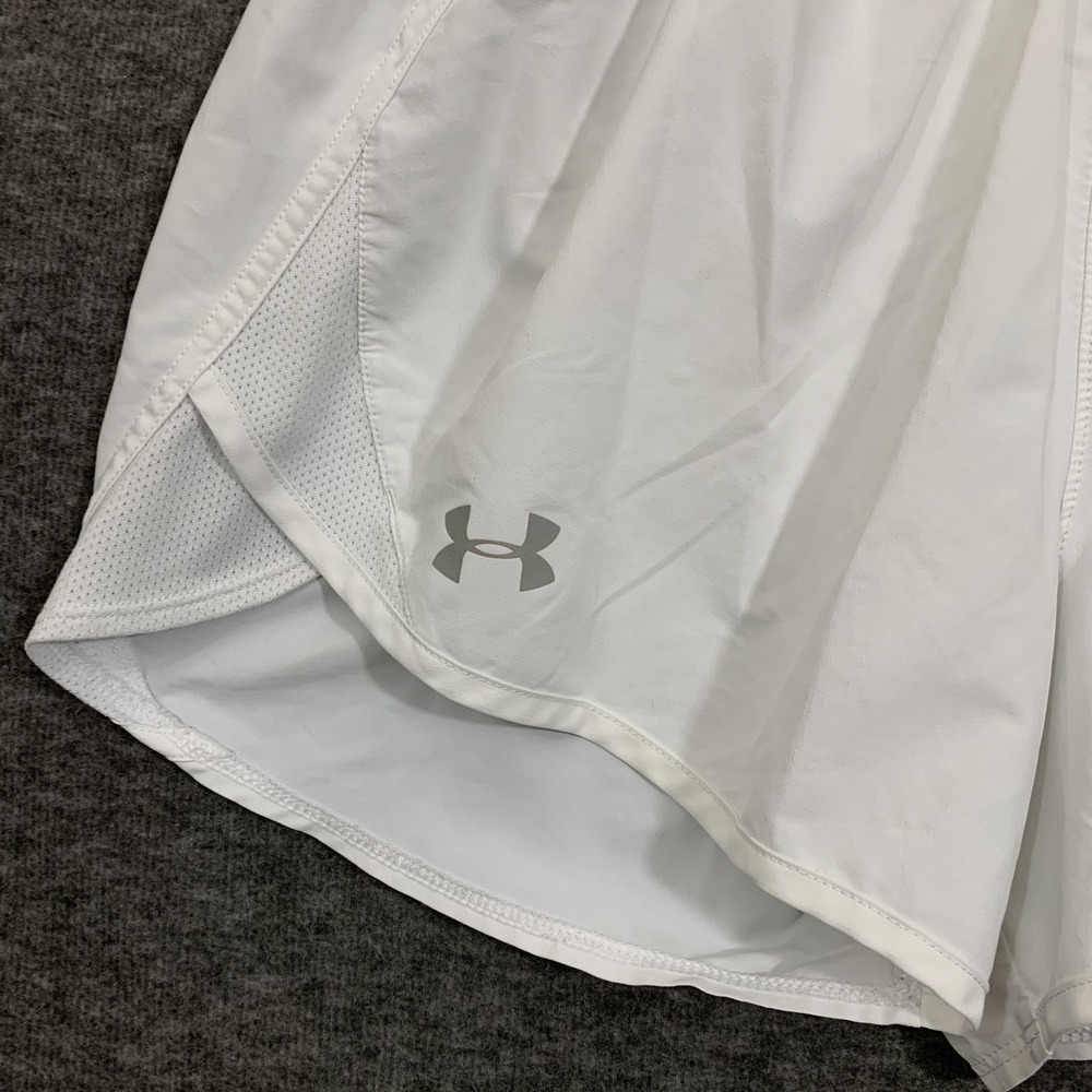 Under Armour Women's Fly By 2.0 Running Shorts White Size Medium Breathable 3.5" - Picture 6 of 16